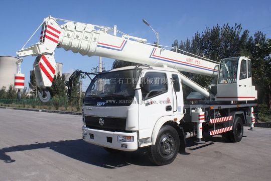 點擊查看詳細信息<br>標題：12-16噸汽車吊 閱讀次數(shù)：4136