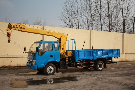 點(diǎn)擊查看詳細(xì)信息<br>標(biāo)題：國(guó)四5噸隨車吊 閱讀次數(shù)：3203