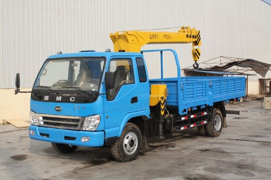 點(diǎn)擊查看詳細(xì)信息<br>標(biāo)題：東風(fēng)隨車吊 閱讀次數(shù)：2962