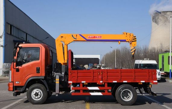 點(diǎn)擊查看詳細(xì)信息<br>標(biāo)題：4噸大運(yùn)隨車吊 閱讀次數(shù)：1883