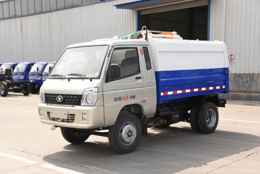 點(diǎn)擊查看詳細(xì)信息<br>標(biāo)題：4.5方汽油垃圾車 閱讀次數(shù)：1911